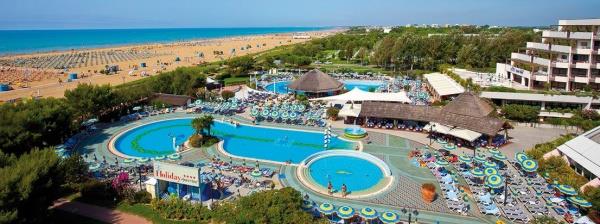 HOLIDAY_APTHTL_BIBIONE_02.JPG